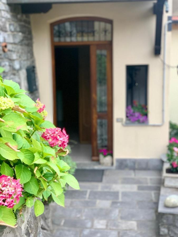 Reginaldo'S Home Nesso Exterior photo